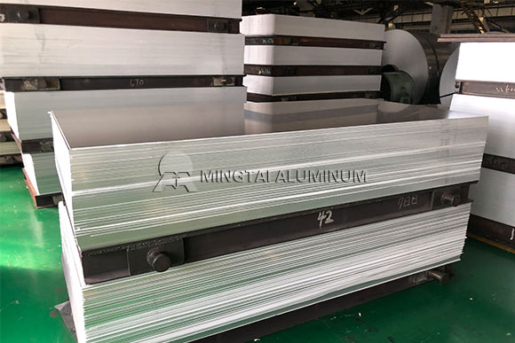440 Tons 3105 Roof Aluminum Sheet to Canada
